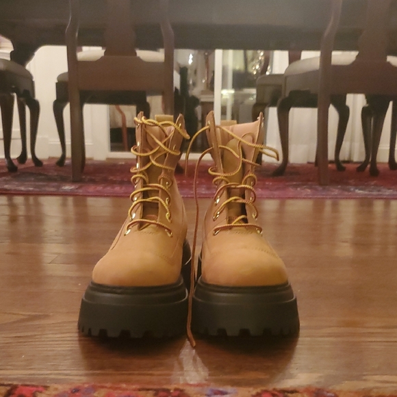 Timberland Tan Combat & Moto Boots with Rugged Design and Thick Rubber Sole - Picture 5 of 7